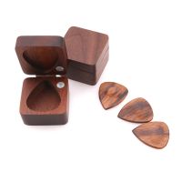 Wooden Guitar Pick Plectrum Box for 4pcs Picks Hold Guitarra Accessories Stringed Musical Instrument (not include guitar pick)