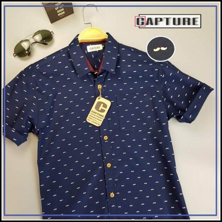 capture-shirt-เสื้อเชิ้ตผู้ชาย-เชิ้ตแขนสั้น-คอปก-ลายหนวด-สีกรม-มีถึงอก-48-นิ้ว