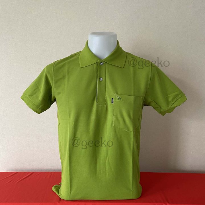 Polo Shirt คอปกสีเขียวตอง แขนสั้น สีพื้นแบบชาย เป็นทรงตรงมาตรฐาน  มีกระเป๋าที่หน้าอก Men Polo Shirts Embroidered Polo T-Shirt Contrast Geeko  เนื้อผ้านุ่ม ผ้าTc | Lazada.Co.Th