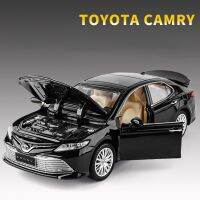 Chengzhen 1:32 TOYOTA Camry Alloy Diecasts &amp; Toy Vehicles Metal Toy Car Model Sound and light Collection Kids Toy Die-Cast Vehicles