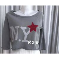 K210 เสื้อครอปผู้หญิงสีพื้น เสื้อครอปวินเทจ เสื้อเอวลอย ชายเสื้อแบบลุ่ยลุ่ย สกรีนหน้าอก พร้อมส่ง