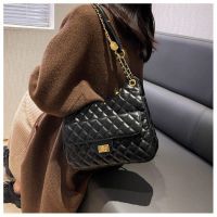 2023ﺴ 2023 hot style handbag joker chain shoulder strap shoulder the diamond lattice BaoChun color diamond package