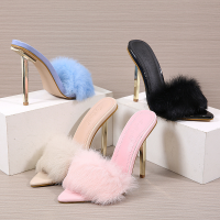 2021 New Summer y Pointed Toe Fluffy Slippers Ladies Sandals Fashion Design Stiletto Heels Women Mules Shoes Fur Slides