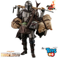 Hot Toys TMS052 1/6th Scale The Mandalorian and Grogu Collectible Set (Deluxe Version)