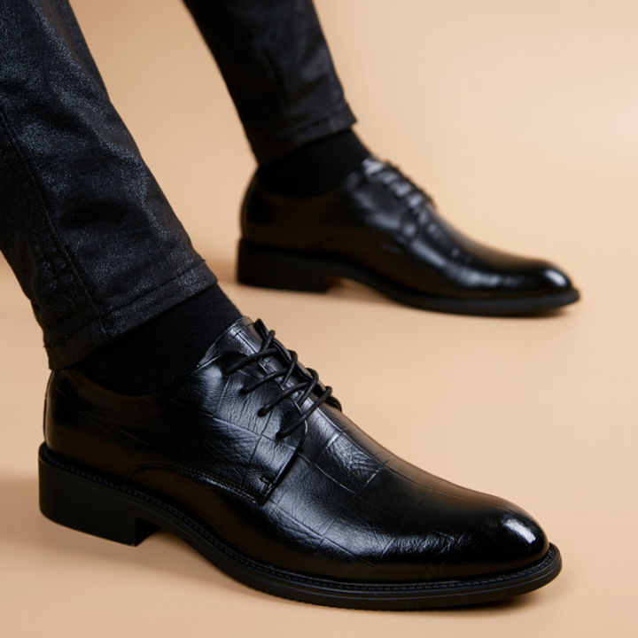 20212021 New Patent Leather Shoes Formal Round Toe Business Men Dress Shoes Breathable Comfortable Oxfords Shoes for Men Solid