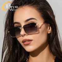 (Bros Woo) New Square Frame Retro Cool Sunglasses Western Trend Metal Punk Sun Glasses For Men And Women