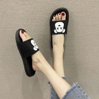 Explosive new style sandals and slippers female summer ins tide cute fashionable outer wear personality net red versatile one-word home indoor