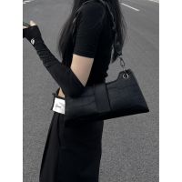 [Hot style] milk JNNG crocodile retro armpit bag niche design high-end texture foreign style shoulder baguette