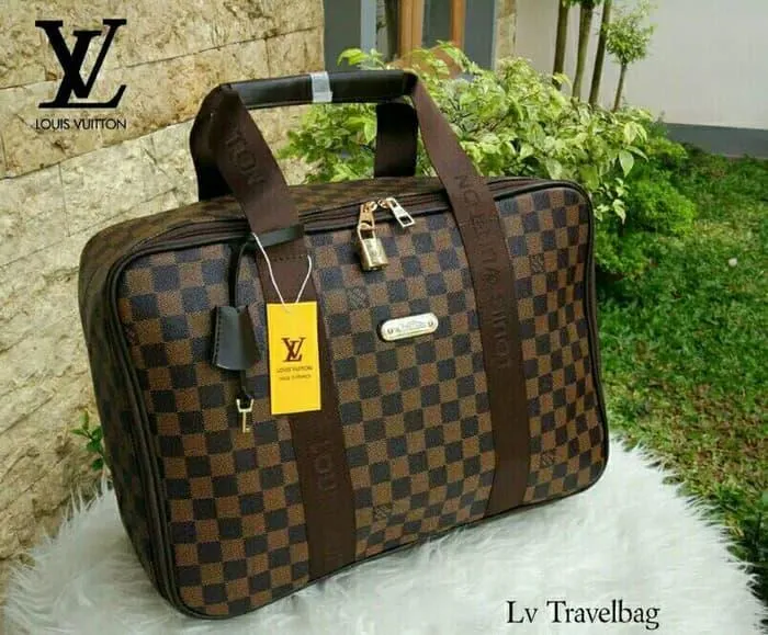 tas lv motif damier