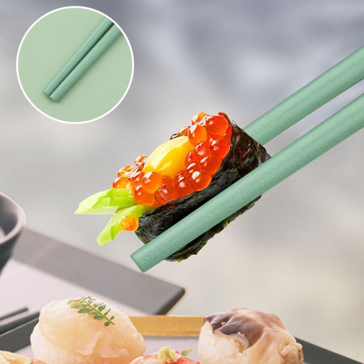 tableware-accessories-camping-reusable-plastic-food-sticks-for-sushi-bento-with-portable-box-chopsticks