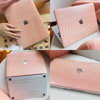 SisterHome เคส Macbook สีชมพูและสีส้มรูปแบบจระเข้เคสหนัง Macbook Pro 2020 Macbook Air 13นิ้วTH