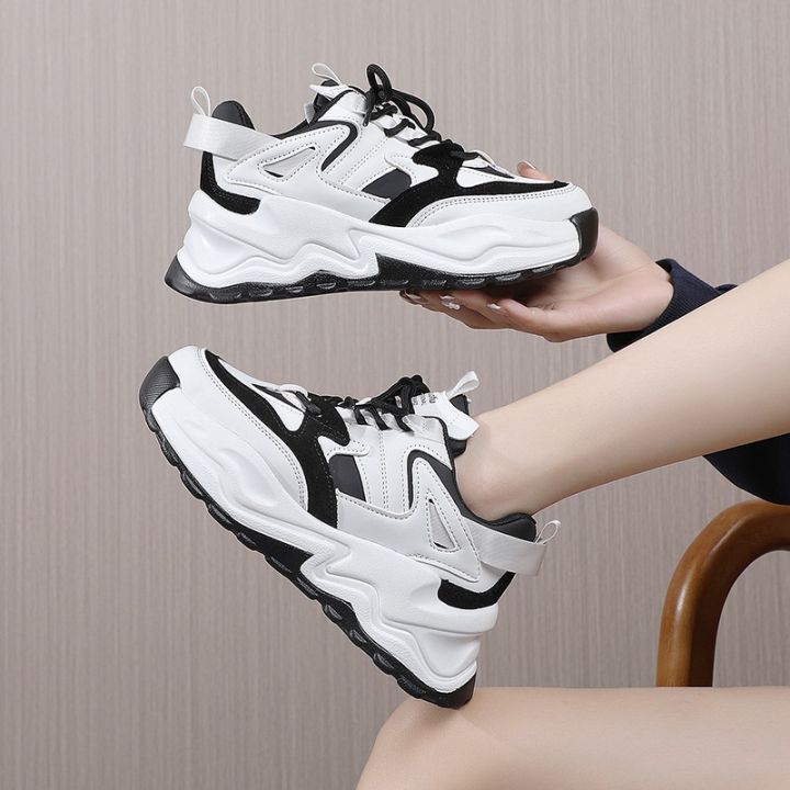 ร้านใหม่แนะนำ-sneaker-world-รองเท้าผ้าใบ-รองเท้าแฟชั่น-รองเท้าผ้าใบผู้หญิง-เสริมส้น-5-ซม