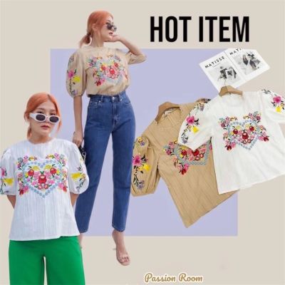 Original flower embroidered shirt