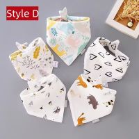 【DT】hot！ 5pcs/lot Baby Bibs Cotton Cartoon Print Saliva Boys Feeding Apron