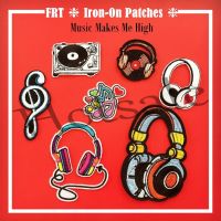 【hot sale】 卐 B15 ☸ PUNK - Music Headphone Patch ☸ 1Pc Diy Sew on Iron on Badges Patches