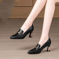 Sapatos Femininas ผู้หญิงคลาสสิกที่มีคุณภาพสูงฤดูใบไม้ผลิใบบนสแควร์ส้นปั๊มเลดี้ลำลองฤดูใบไม้ผลิและฤดูใบไม้ร่วงสีเขียวรองเท้า G1275