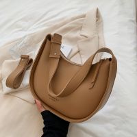 [COD] 2021 winter and Korean style solid retro simple shoulder bag messenger zipper round womens