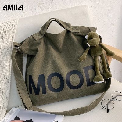 【Candy style】 AMILA กระเป๋าโท้ทสำหรับผู้หญิง กระเป๋าแมสเซนเจอร์พิมพ์ตัวอักษรความจุมากใช้ได้ทุกโอกาสกระเป๋าสะพายไหล่ผ้าใบล