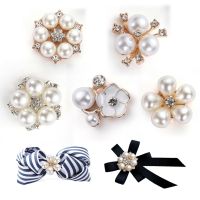 10Pcs Flower Shaped Rhinestone Buttons Pearls Sewing Hairpin DIY Crafts for Clothing Scrapbooking Alloy Bow Accessories Tool Haberdashery