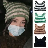 Yixian โครเชต์ถักหมวกไหมพรมประดับขนสัตว์ผู้หญิงลายทางหมวกหูแมวโกธิคพังก์ออกแบบน่ารัก