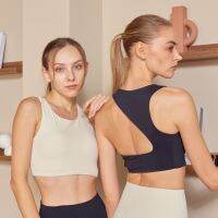 Penny Activewear สปอร์ตบรา หลังพาดแนว Asymetric เก๋ เรียบ น่ารักมากๆค่ะ มีฟองน้ำ มี 3 สี รุ่น Hannah Bra พร้อมส่งจากไทย