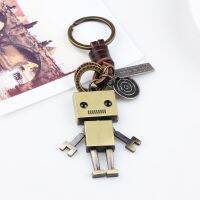 [COD] Qinuo retro key chain big head robot pendant creative real cowhide light luxury