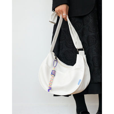 Large Capacity Commuter Bag Japanese Style Ins Vintage Dumpling Bag Solid Color All-Match Crossbody Bag Female Student Canvas Bag Korean Style 2023