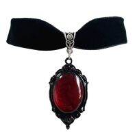 Gothic Vintage Embossed Charm Choker สำหรับผู้หญิงแฟชั่นสร้อยคอกำมะหยี่สีดำ Mystery Pagan Witch เครื่องประดับของขวัญสาว