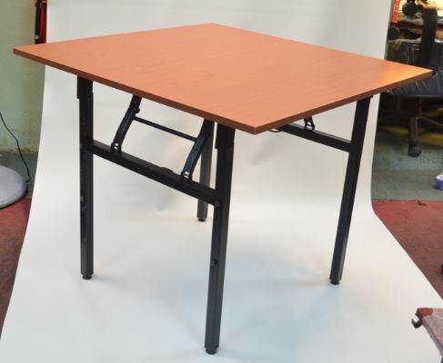 Banquet table- Square - Maple color size90W x 90L x 75H cm, leg 32 x 32 ...