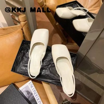 KKJ MALL รองเท้าแตะผู้หญิงฤดูร้อนปี 2022 ใหม่สไตล์น่ารักหัวเหลี่ยมส้นหนารองเท้าแตะแถบยางยืดผู้หญิง