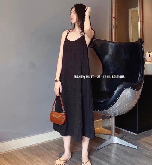 Đầm Maxi Đi Biển Dáng Suông Michi House Váy Xuông Màu Trắng Tiểu Thư Dáng  Dài Maxi Qua Gối Freesize Bầu Mặc Xinh V611 - MixASale