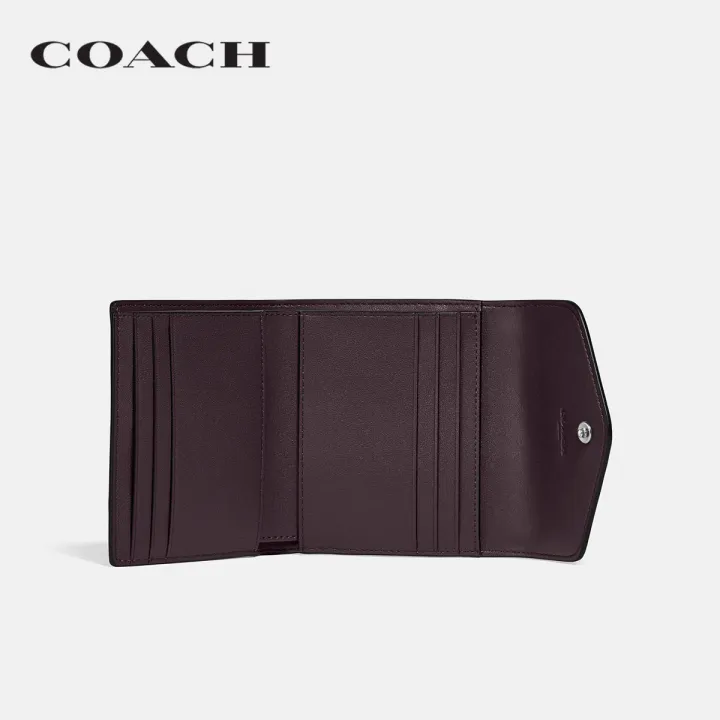 coach-กระเป๋าสตางค์ขนาดเล็กผู้หญิงรุ่น-wyn-small-wallet-สีครีม-c2328-lhtau