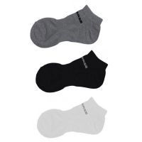 ถุงเท้า Converse รุ่น Running Middle Socks รับประกันสินค้าแท้ 100% เนื้อนุ่ม ทนทาน ใส่สบาย ส่งเร็วจากตัวแทนจำหน่ายในไทย