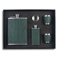 Hip Flask Set Stainless Steel Flask of Gifts for Men 260ML Bar Party Camping Barbecue Portable Pocket Flask Green