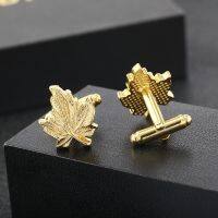 ใหม่ไทด์โลหะผสมLeaf Cufflinks สำหรับผู้ชาย Simple Maple Leaf Metal Cufflinks ปุ่ม วินเทจสีทึบเสื้อปุ่มเครื่องแต่งกายอุปกรณ์เสริมของขวัญ