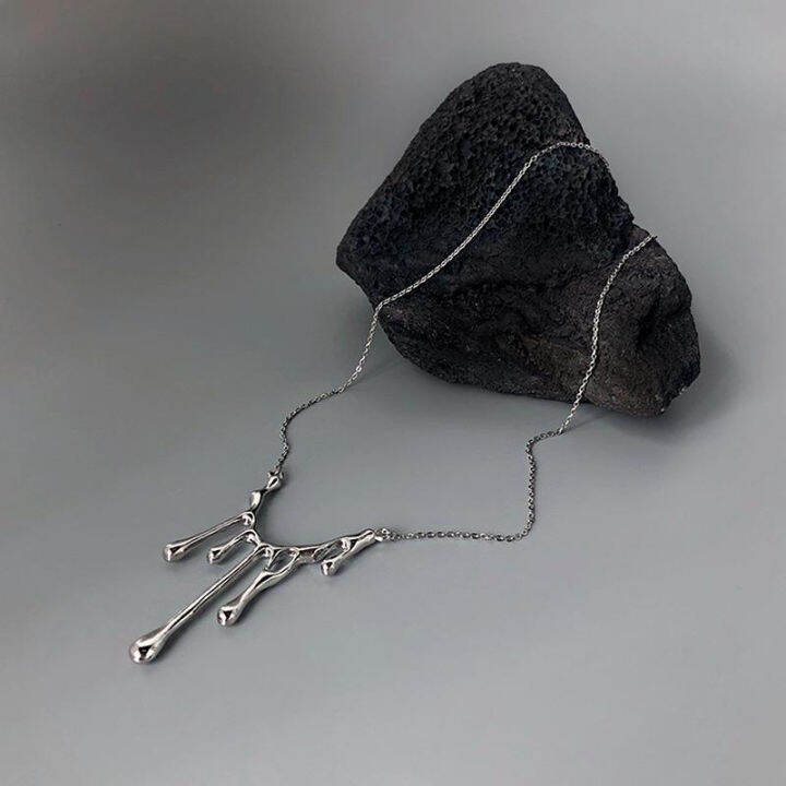SL47 - Silver Pendant