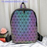 （READY STOCK）✤ Autumn 2019 New Geometric Rhombus Inverted Triangle Symphony Mountaineering Bag Triangular Rhombus Color Changing Luminous Backpack YZ