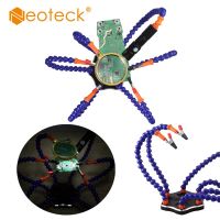 ที่วางบัดกรี PCB เครื่องเชื่อมแบบ Neoteck อุปกรณ์มือที่สามบัดกรีแขนยืดหยุ่นพร้อมหลอดแว่นขยาย