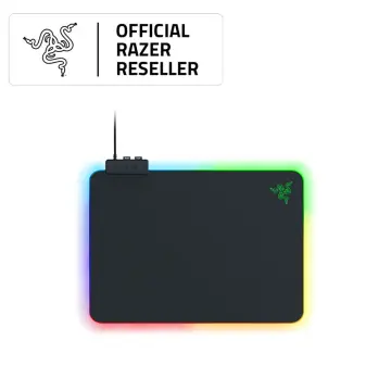 Razer Firefly Hard V2 RGB Gaming Mouse Pad: Customizable Chroma Lighting -  Built-in Cable Management - Balanced