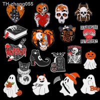 Halloween Enamel Pin Ghost Punk Black White Bone Goth Brooches Backpack Skull Horror Skeleton Spider Lapel Heart Jewelry Gift