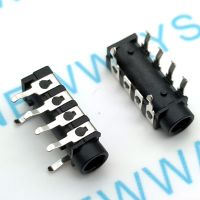 100Pcs Pj-313B Four-Section Pin 4 Section 3.5 Headphone Jack Mp345 Audio Quadrupole Socket