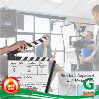 Clapboard ภาพยนตร์ตัดฉากแอ็คชันกระดานชนวนเป็นบอร์ดตบตัด พร้อมปากกามาร์กเกอร์ (Director Scene Slate Film -White)