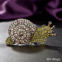 ❏✥  zlxgirl rhinestone crystal snail shape brooches for women gifts fine vintage men scarf pins