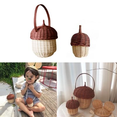 Handmade Rattan Pine Cones Shaped Woven Storage Bag with Handle Portable Basket Picnic BagPhotography Props Household Storage