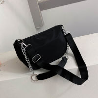 【 Cw】fashion Chains Nylon Shoulder Bag Women Casual Crossbody Bag Designer Lady Handbag New Trendy Bag Light Shopping Pouch