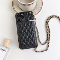 [Woo Fashion Case] เคสโทรศัพท์กระเป๋าเงินสะพายเฉียงสำหรับ IPhone 14 13 12 11 Pro สูงสุดช่องเสียบบัตรสายโซ่ขาตั้งสายคล้องมือกระเป๋าซิปปกหนังกระเป๋าเงิน