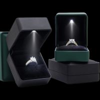 LED Jewelry Box for Ring Necklace Engagement Ring Display Gift Case Packaging Showcase Boxes with Light Storage Cases Wholesale