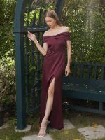 LALIT STUDIO Annie Dress Burgundy เดรสปาดไหล่ทรงยาว สีแดงเบอร์กันดี (สินค้าพร้อมส่ง) ชุดออกงานธีมสีแดง ชุดไปงานแต่งสไตล์มินิมอล เรียบหรู