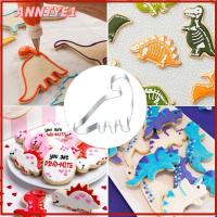 ANNTYE1 6pcs เหล็กไร้สนิม เครื่องตัดคุกกี้ไดโนเสาร์ เครื่องมืออบขนม เงินสีเงิน แม่พิมพ์ช็อคโกแลต ความปลอดภัยของเครื่องล้างจาน แม่พิมพ์คุกกี้โลหะ ปาร์ตี้งานปาร์ตี้