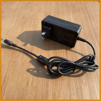 มาตรฐานแห่งชาติ 3c การรับรอง 12v4a อะแดปเตอร์ 12v4a กล่องไฟโปรเจคเตอร์พร้อมอะแดปเตอร์ชาร์จไฟ